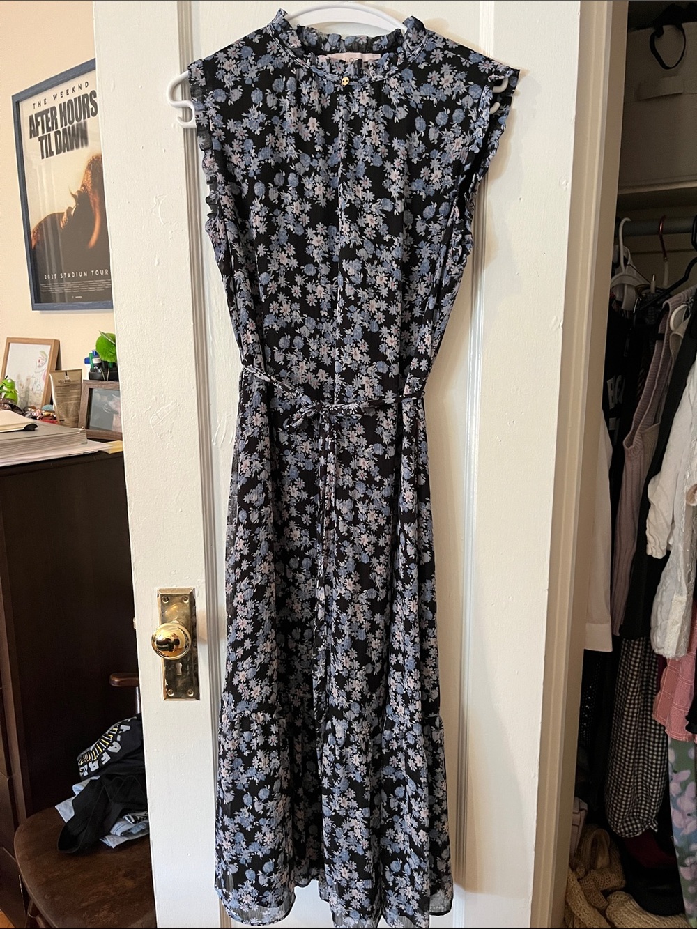 Blue floral midi dress